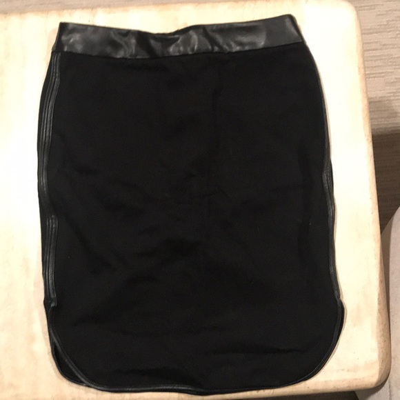 NWT black loft skirt with faux letter piping 00P - Picture 3 of 8